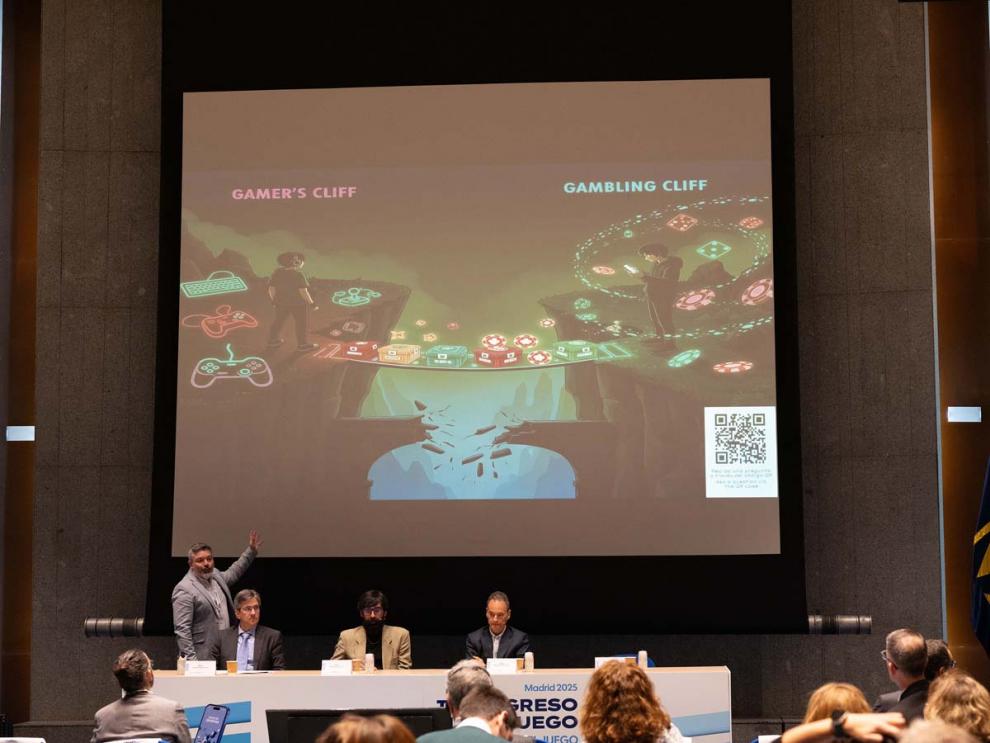 La incomodidad de mezclar videojuegos, juego social y cajas botín