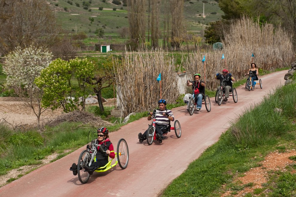 Fundación Flutter y Fundación También se alían para impulsar el deporte inclusivo en entornos naturales