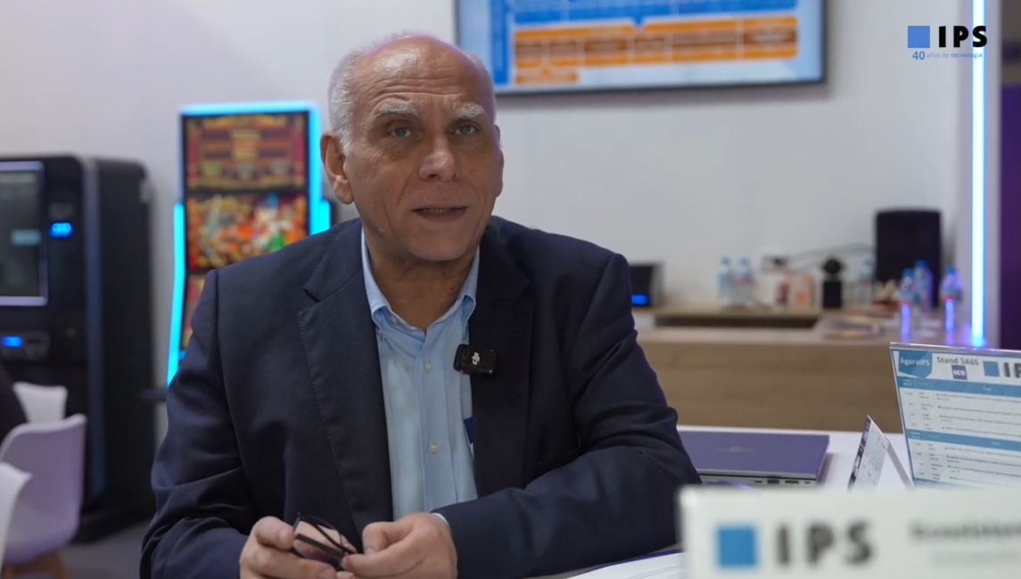 Brindemos mirándonos a los ojos por los 40 años de IPS y escuchemos a Francesc, un luchador que eleva a su clientes al ÉXITO