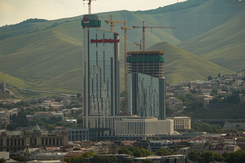 Georgia abre la puerta a Planet Hollywood con un macroresort de casino y hotel en Tiflis
