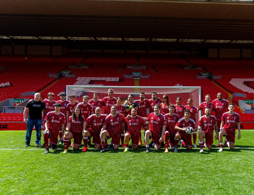 VÍDEO Y FOTOS Sportium lleva a clientes y creadores de contenido a vivir la experiencia del Liverpool FC en Anfield