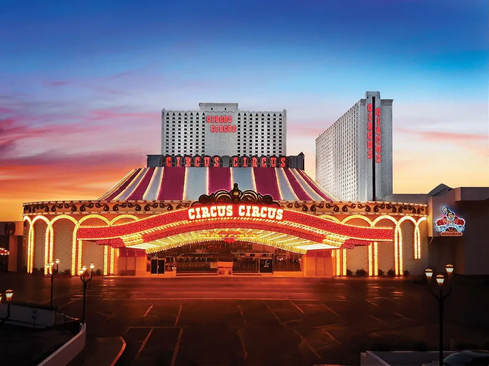 Circus Circus reivindica el Las Vegas de antes con slots de monedas, bingo en papel y habitaciones desde 38,95 dólares